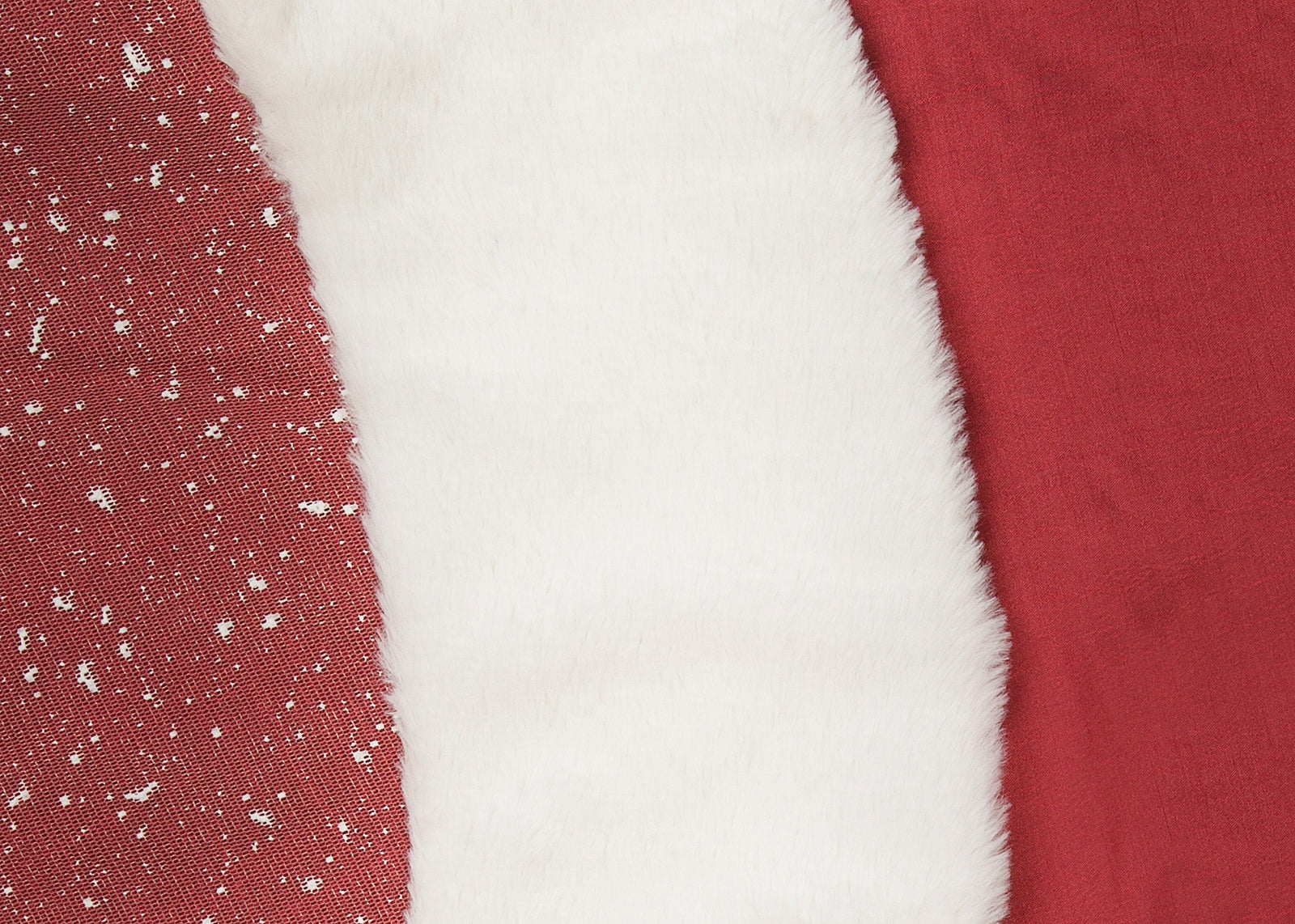 ML21002 Snow Scene Christmas Tree Tree Skirt 56 Inch Red Polyester with Faux Fur Trim