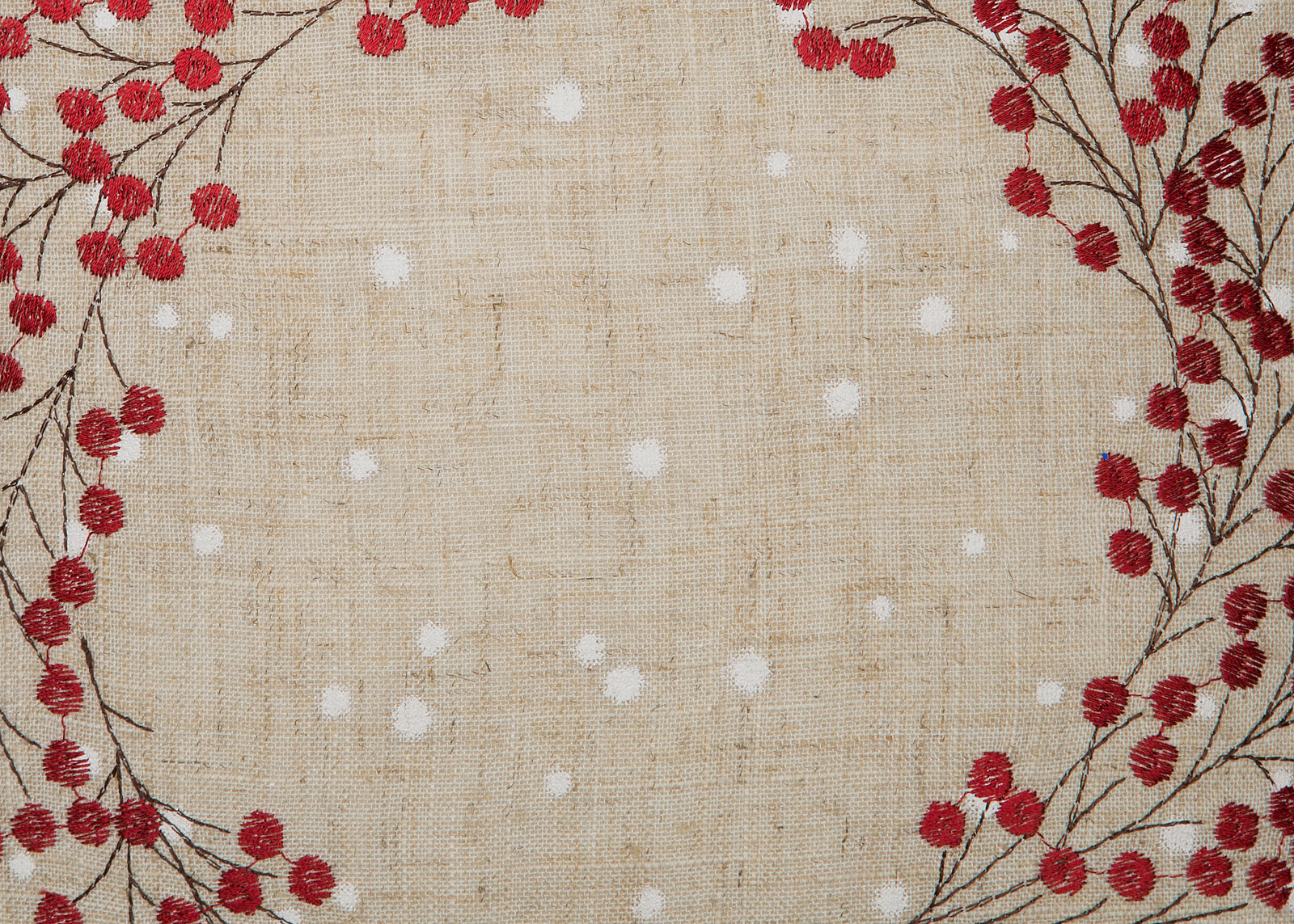 XD19821 Holly Berry Wreath Christmas Pillow 14x14 Linen Blend