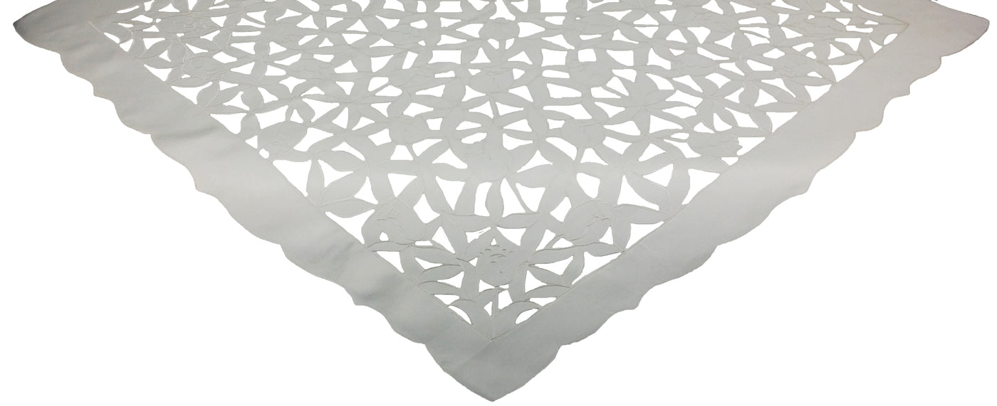 Xia Home Fashions Tulip Bouquet Cutwork Table Topper 34x34 Green