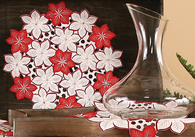 XD99022 Candy Cane Poinsettia Cutwork Doilies 8 Round Set of 4 Poliviscose