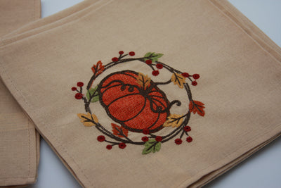 Rustic Pumpkin Wreath Napkins | Set of 4