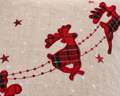 XD19881 Tartan Santa Sleigh Christmas Pillow 12x20 Linen Blend