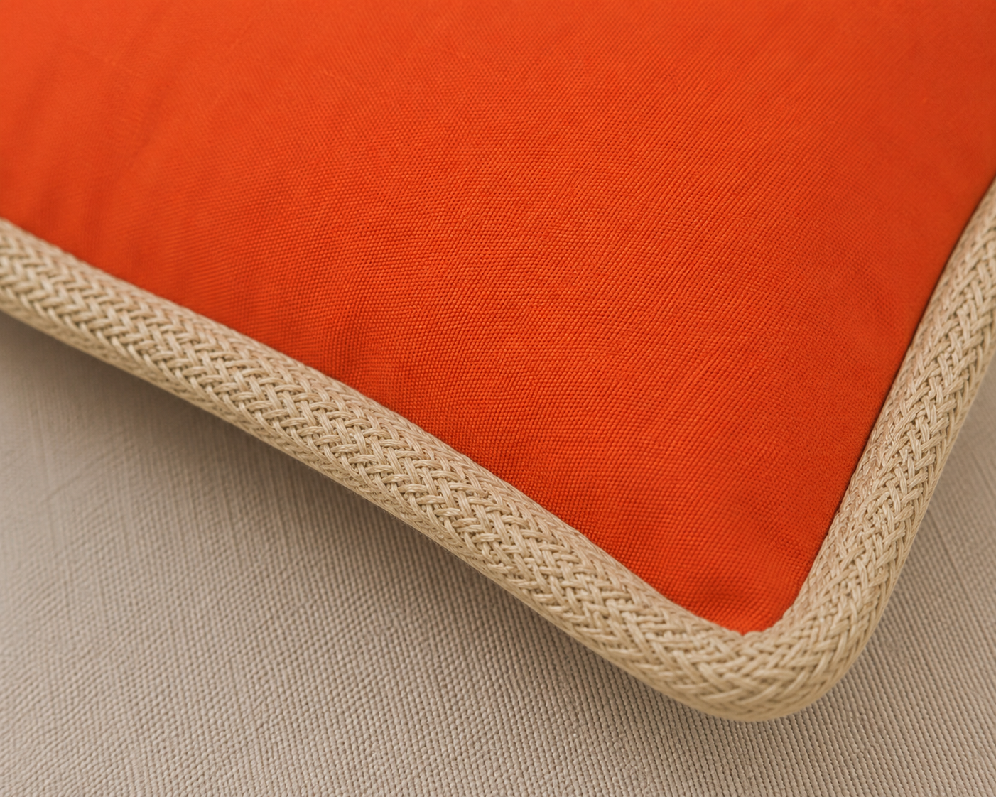 Classic Jute Trimmed Solid Pillows