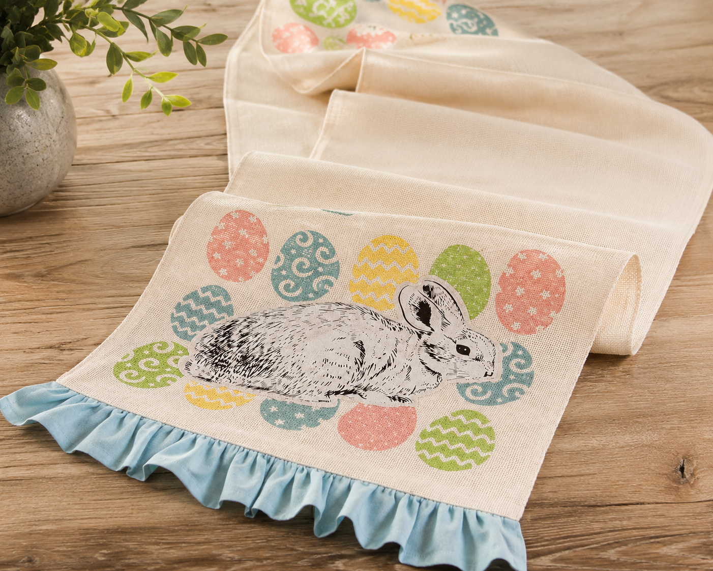 XD15151 Bunny Eggs Printed Appliqué Jute Table Runner 13x36