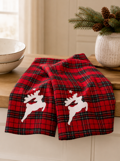XD19881 Tartan Santa Sleigh Christmas Tea Towels Set of 2 14x22 Linen Blend