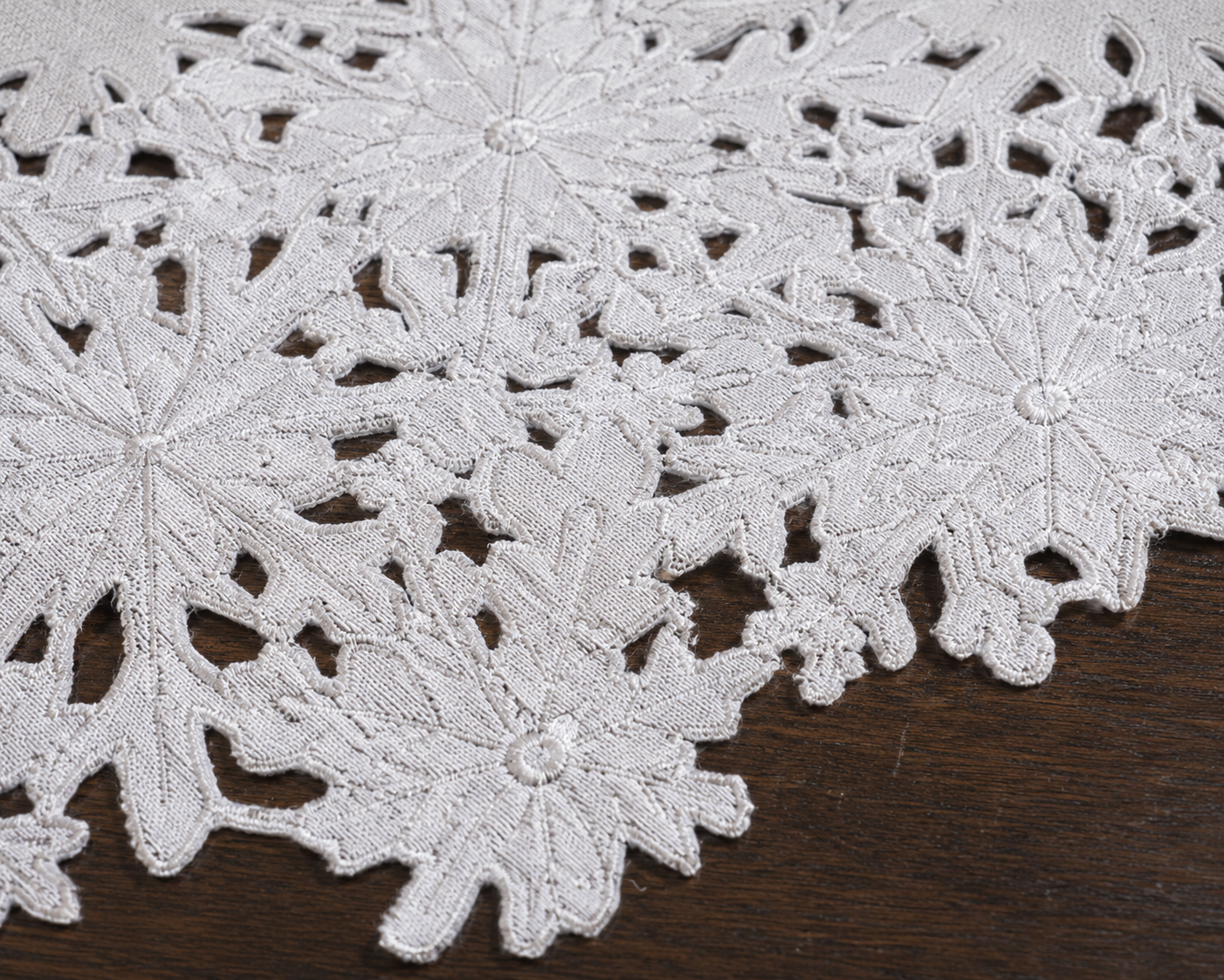 Shimmer Snowflake Placemats | Set of 4