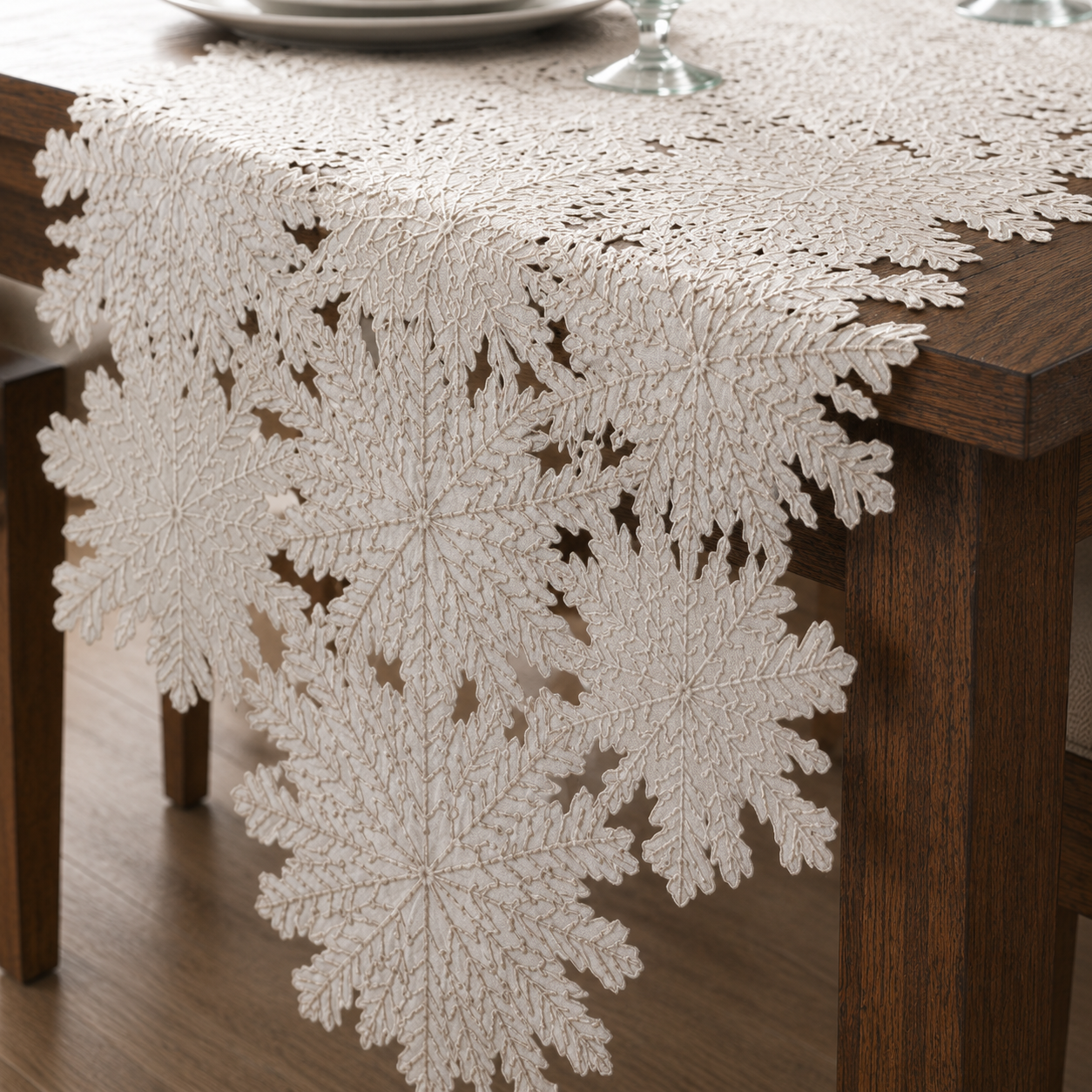 XD10816 Shimmer Snowflake Table Runner 16x36