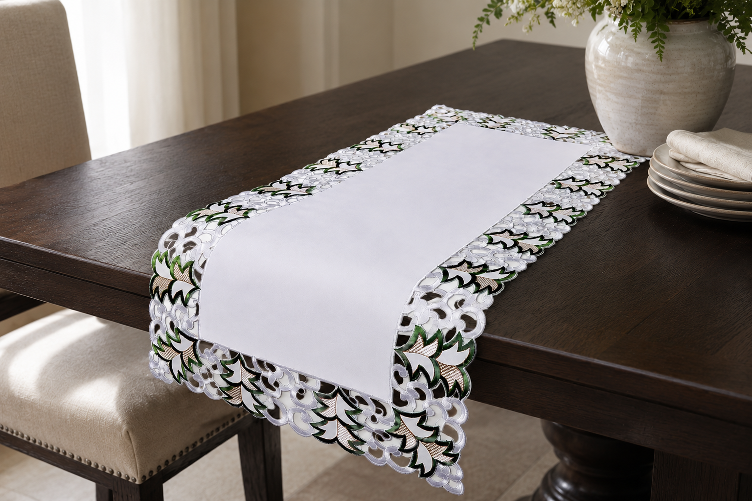 XD110708 Tannenbaum Mini Table Runner 12x28 White Poliviscose