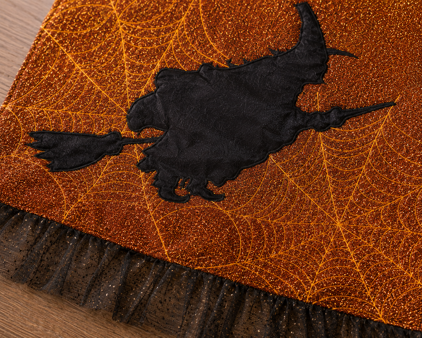 XD15805 Witching Hour Glitter Table Runner 13x36 Purple