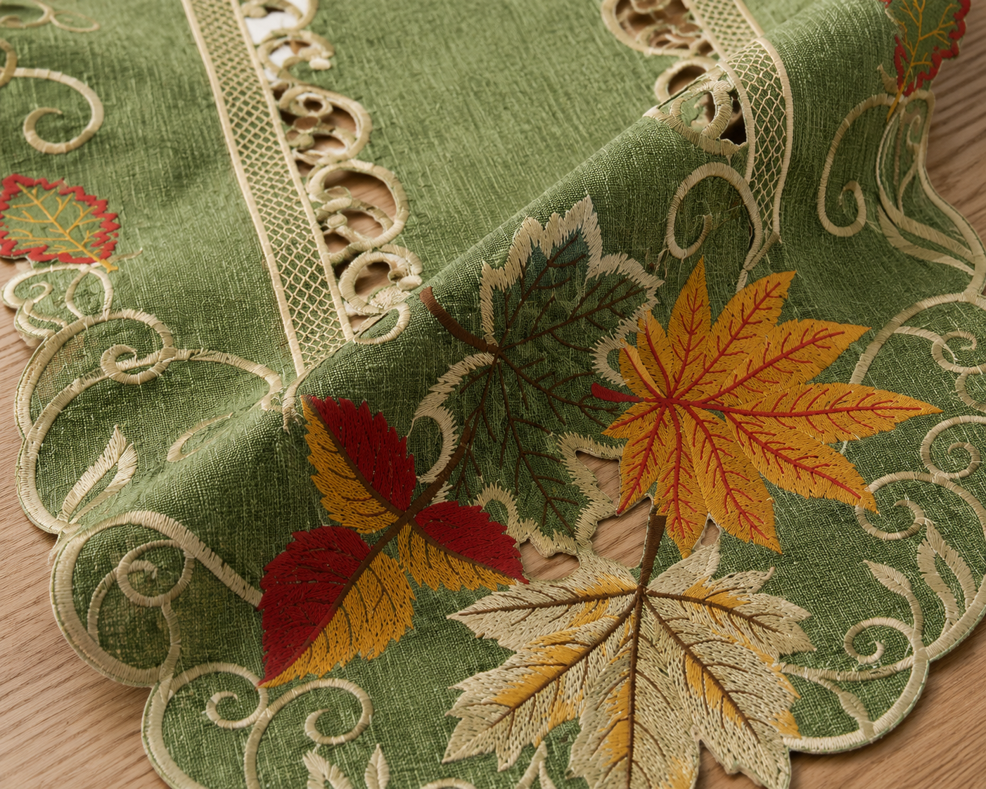Delicate Leaves Table Runner