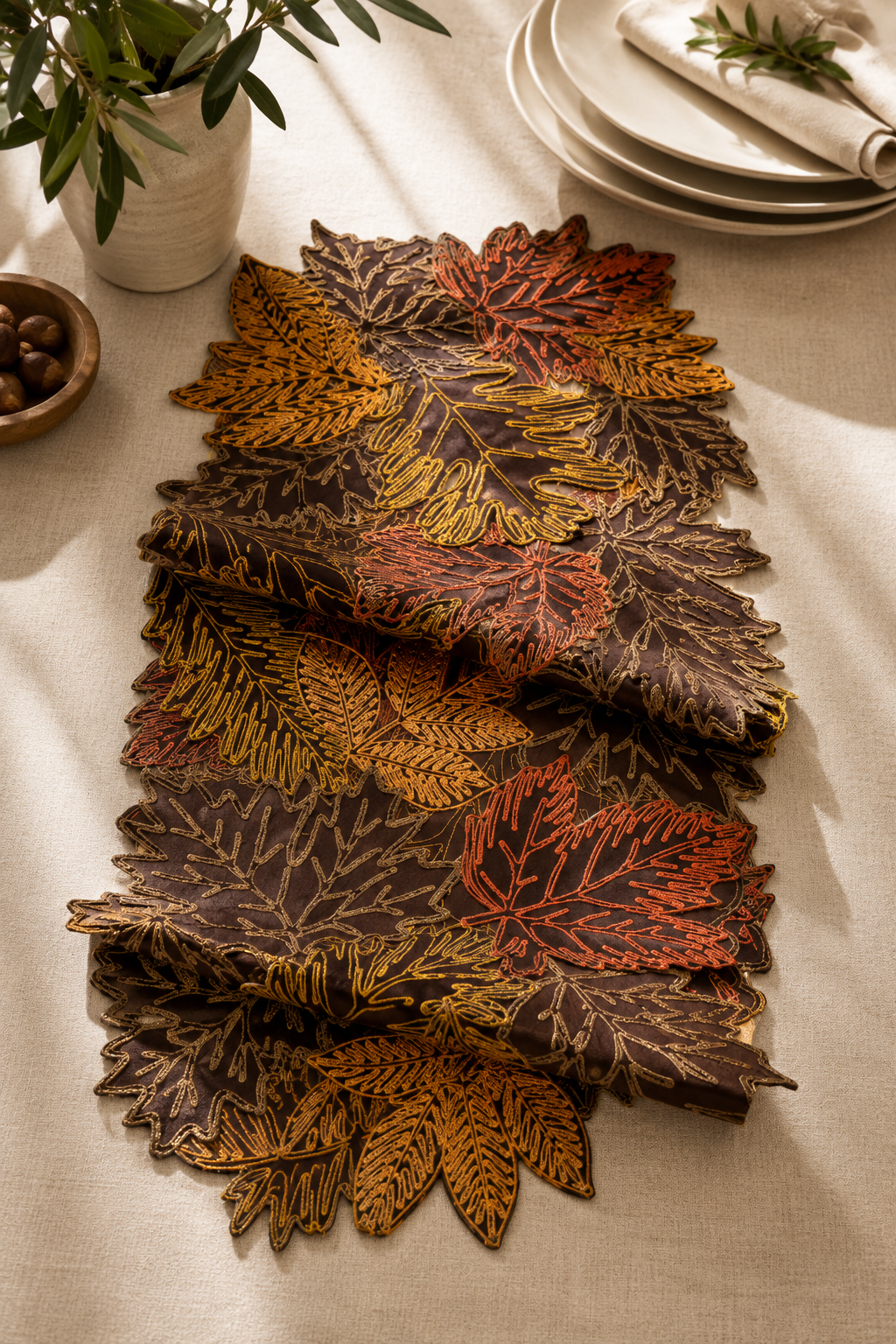 XD18805 Autumn Leaf Cutwork Embroidered Table Runner White 16x36