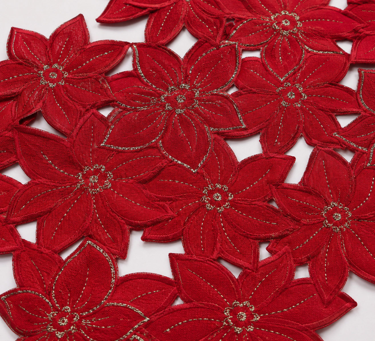 Festive Poinsettia Doilies | Set of 4