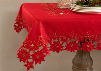 XD795022 Festive Poinsettia Tablecloth 60x84 Red Poliviscose