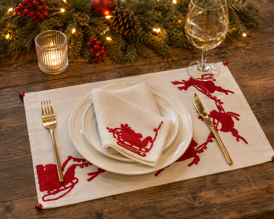 ML10107D Holiday Reindeer Crewel Embroidery Napkins Set of 4 20x20