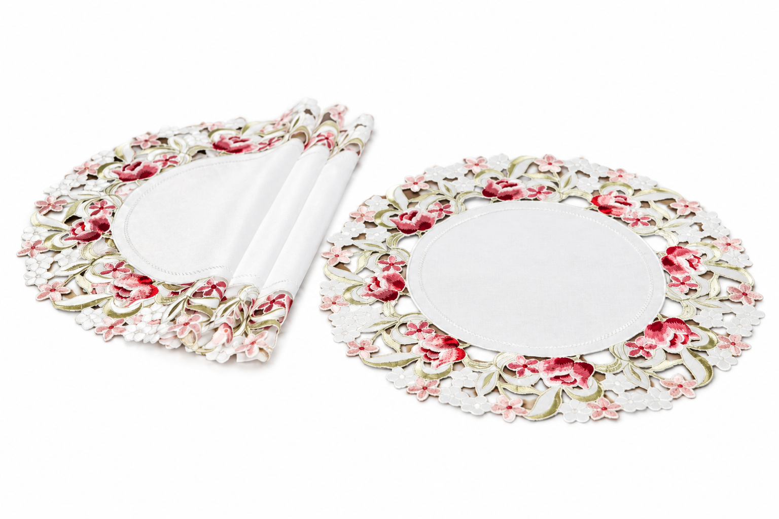 Lush Rosette Doilies | Set of 4