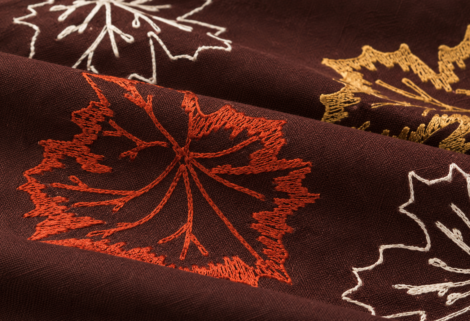 XD17143 Rustic Autumn Embroidered Table Runner Coffee 16x36