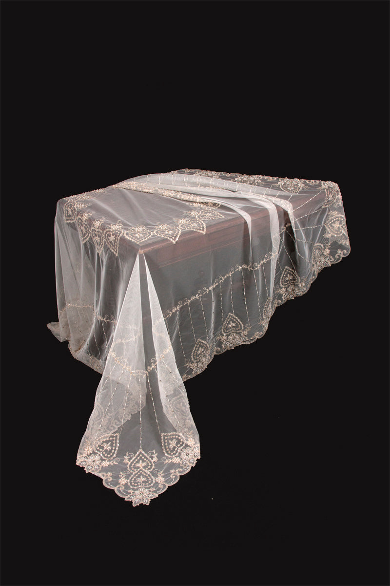ML16137 Exquisite Heart Lace Beaded Tablecloth, 80"X80"