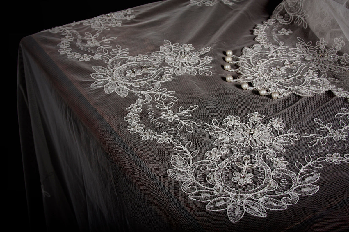 MANOR LUXE Paisley Lace Embroidered Sheer Tablecloth with Beaded Accents, 80x80, Clear