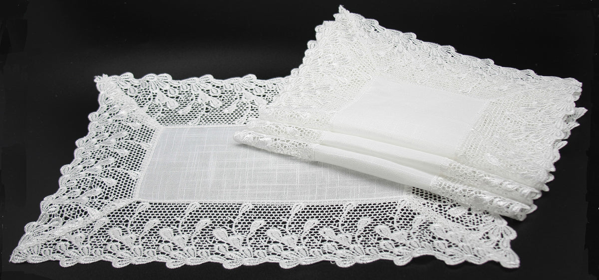 MANOR LUXE Garden Trellis Lace Placemats Set of 4, 14x20, White