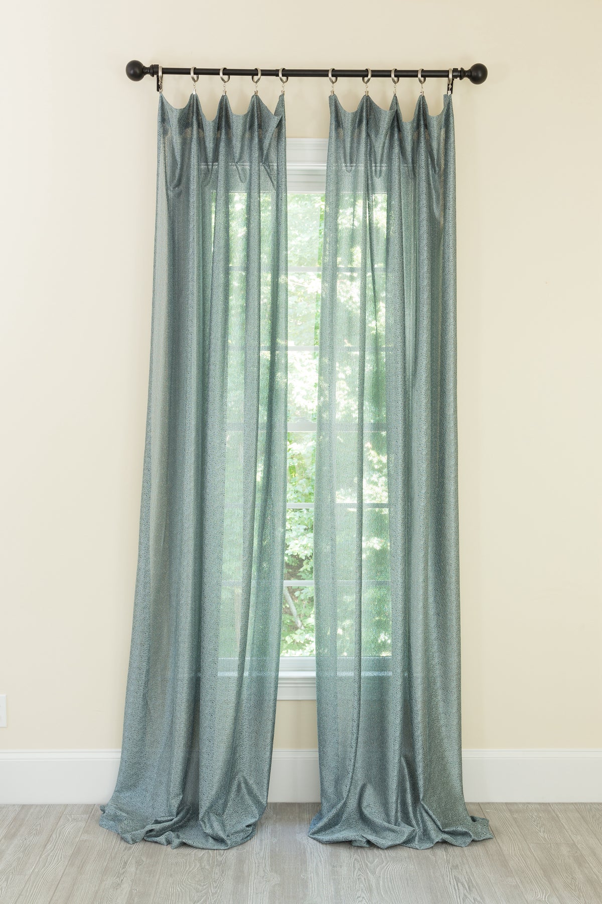 ML18208 La Rosa Lace Sheer Rod Pocket Curtain Panel 52x84 White Polyester