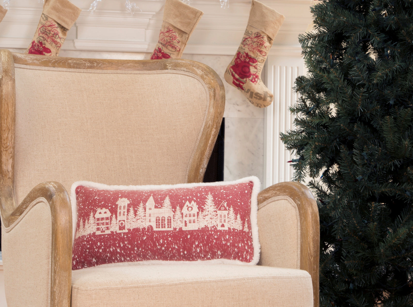 ML21003 Snow Scene Street View Pillow 10x20 Red Polyester with Faux Fur Trim