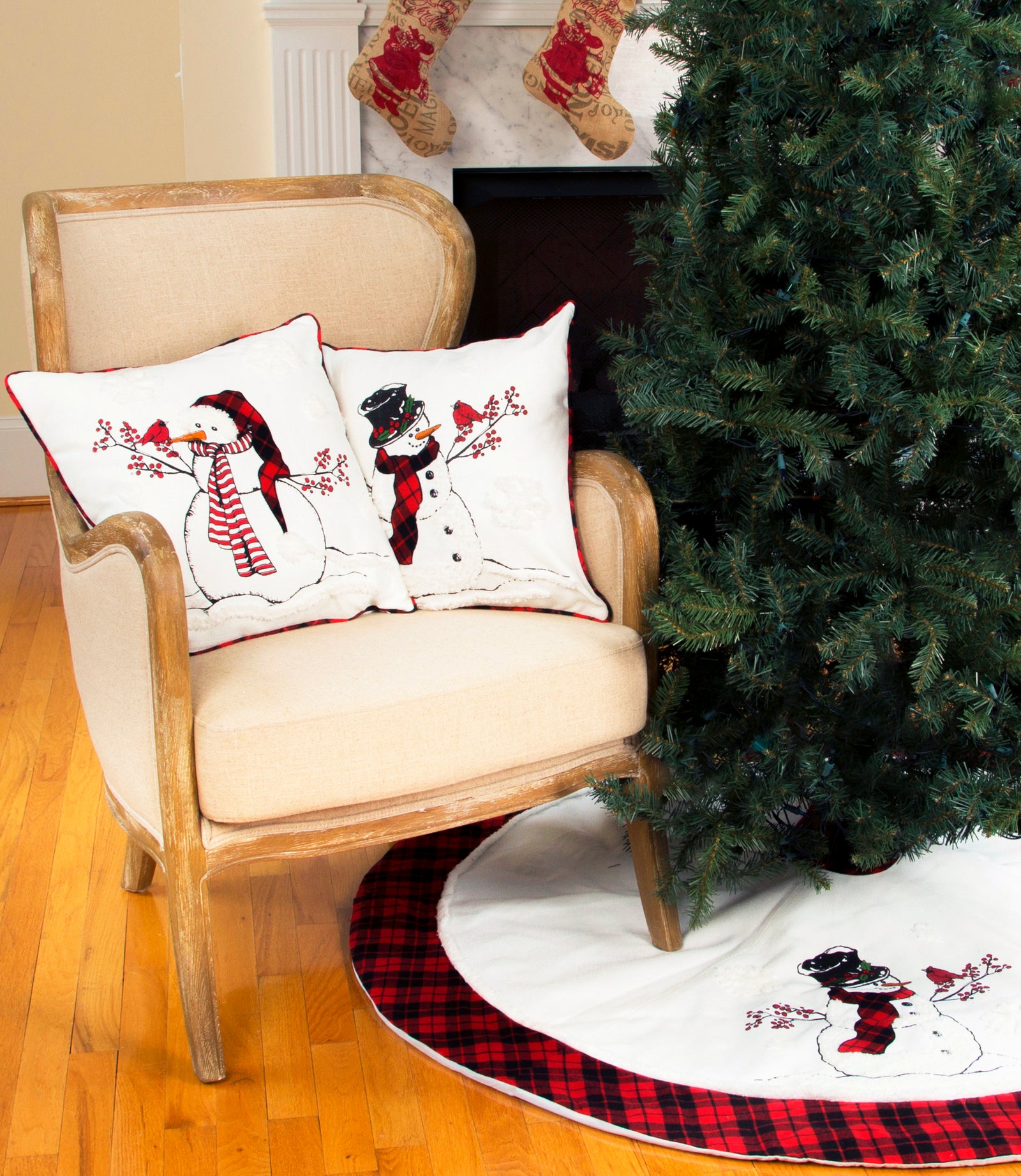 ML21007 Snowman with Caroler Hat Embroidered Christmas Pillow 18x18 Polyester