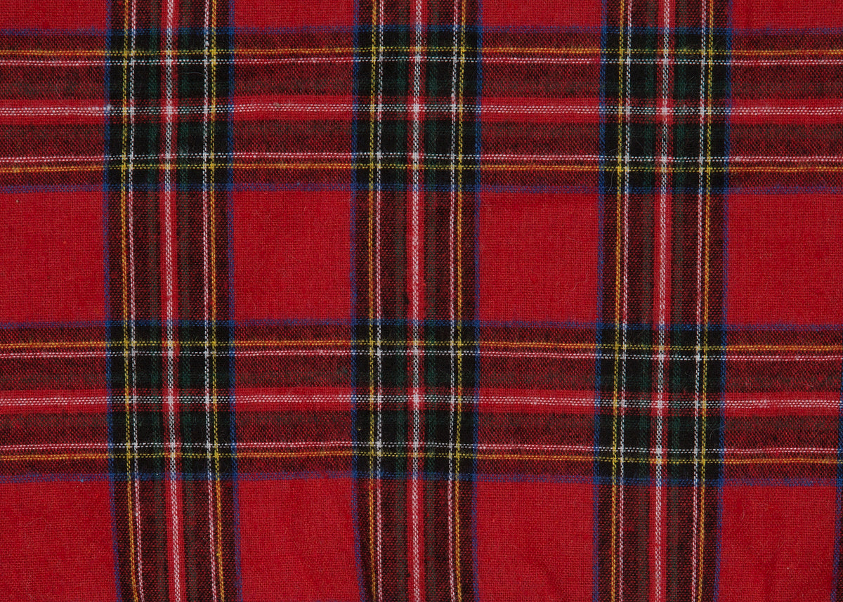 ML21011 Classic Christmas Check Faux Fur Trim Pillow 13.5x13.5 Polyester