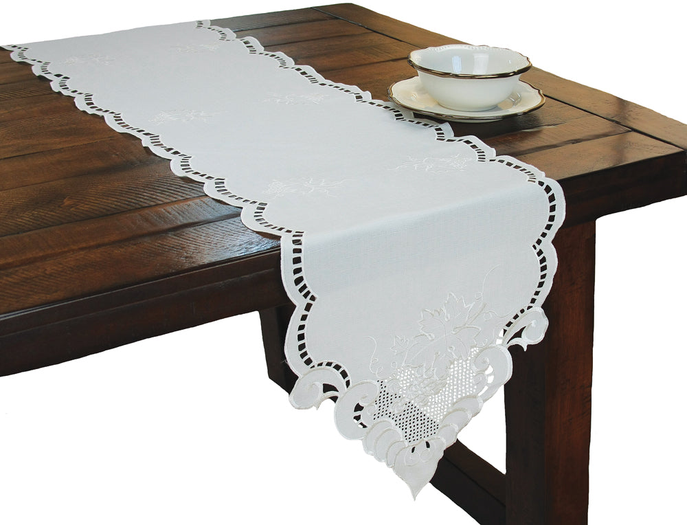 MANOR LUXE Grapes & Leaves Embroidered Cutwork Table Runner, 16x36, White