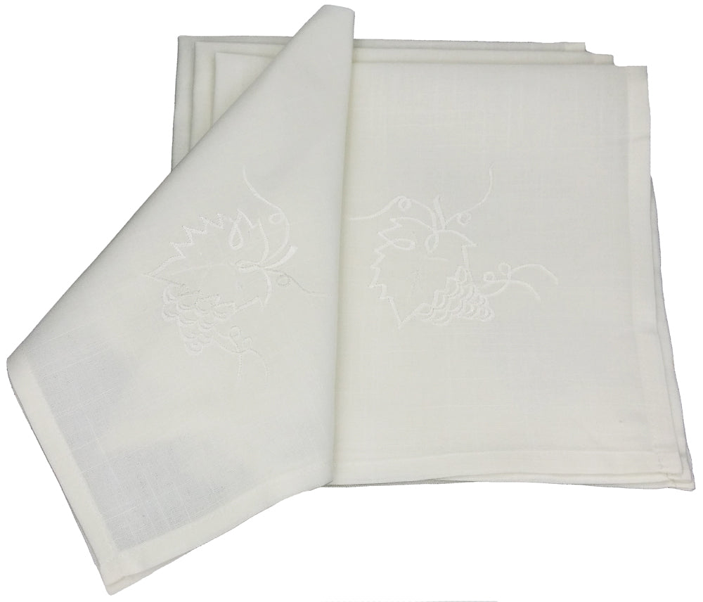 MANOR LUXE Grapes &amp; Leaves Embroidered Cutwork Napkins Set of 4, 21x21, White