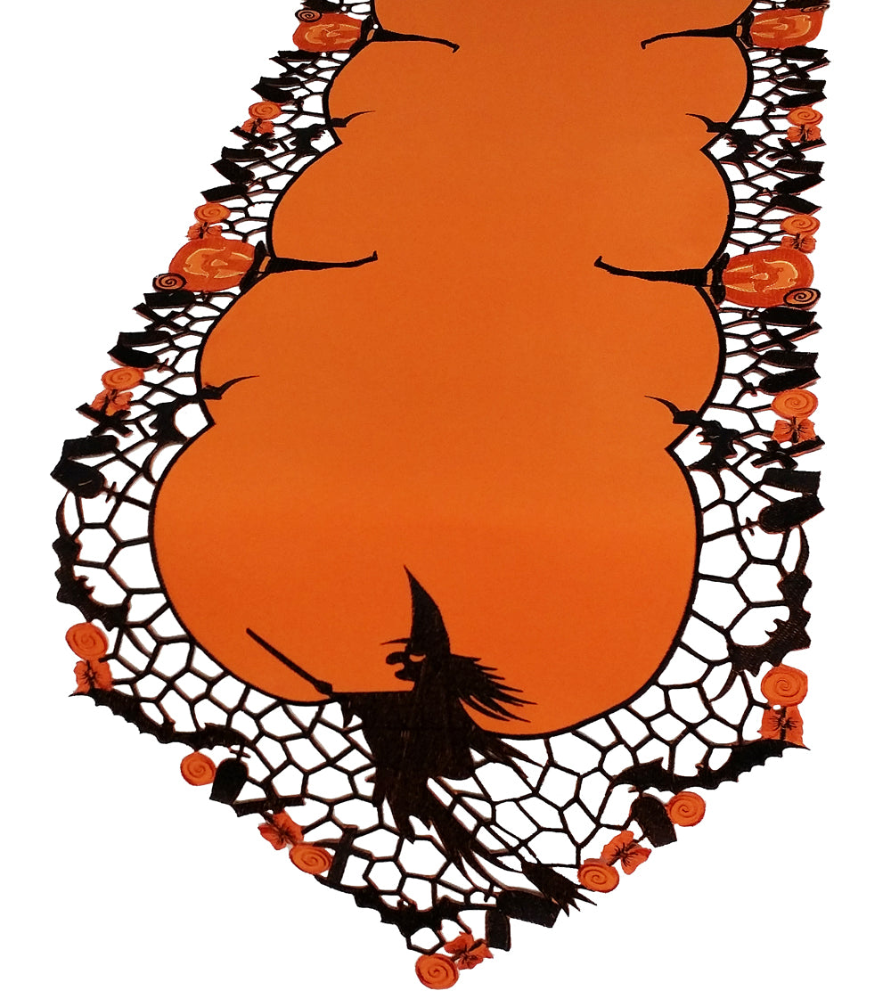 XD11013 Witch Table Runner