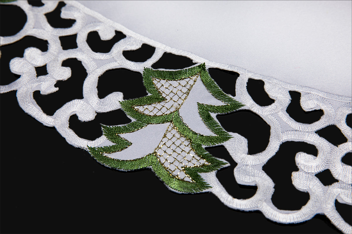 XD110708 Tannenbaum Tree Skirt 48 Round White Poliviscose