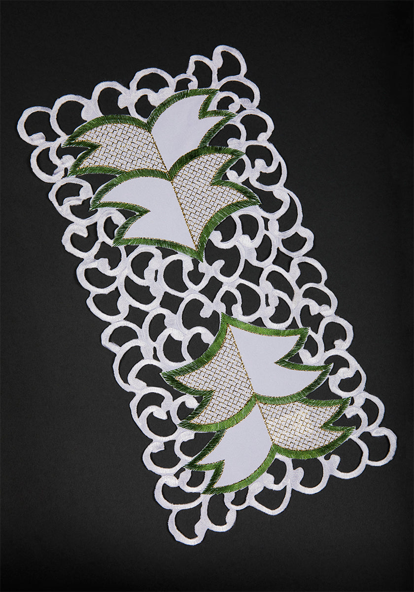 XD110708 Tannenbaum Traycloths, 8"x15", Set of 4