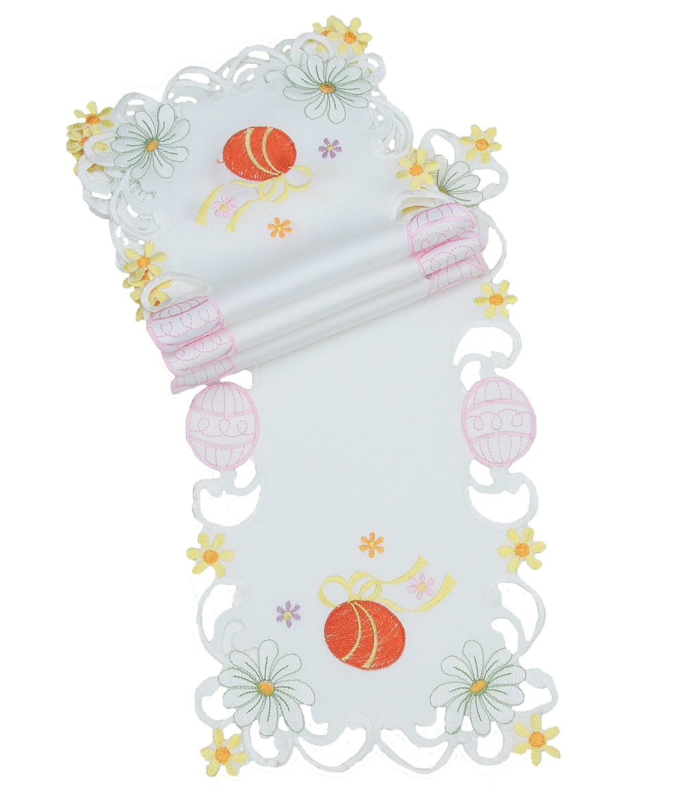XD110737 Country Egg Embroidered Cutwork Traycloths Set of 4 8x15