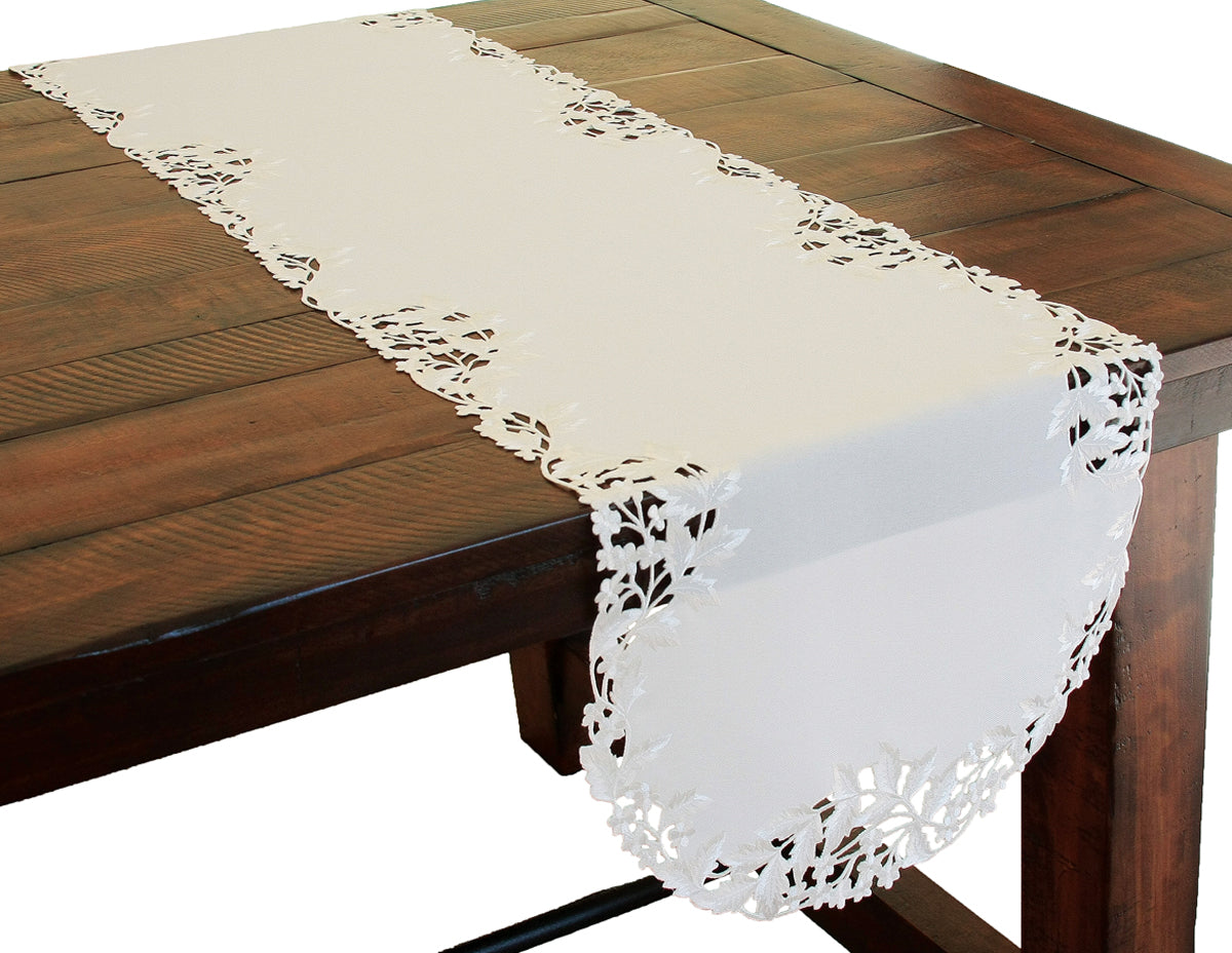 XD14025 Arietta Embroidered Table Runner