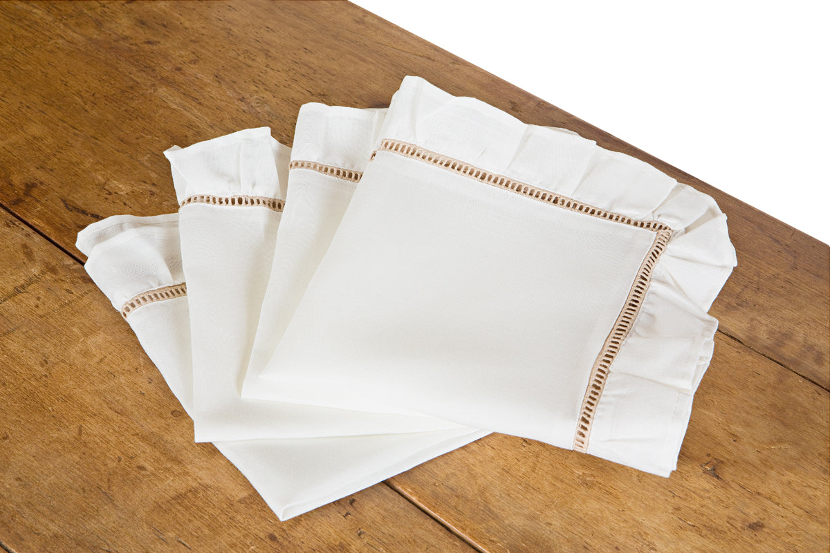 XD15105 Hemstitch/Ruffle Trim Napkins, 20"x20", Set of 4