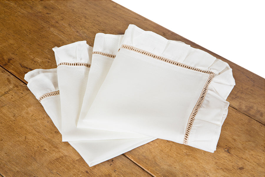 XD15105 Hemstitch/Ruffle Trim Napkins, 20"x20", Set of 4