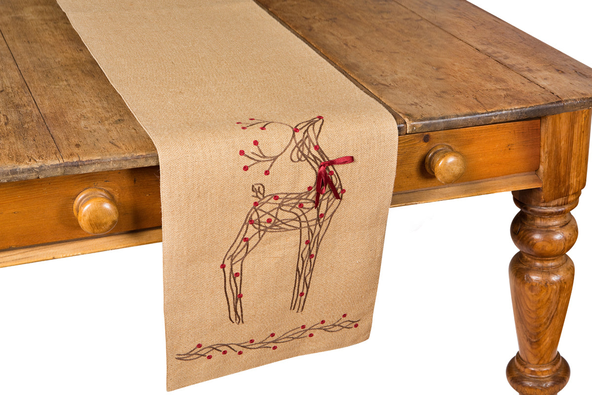XD15814 – Xia Home Fashions Rustic Reindeer Burlap Table Runner, 13"x72"