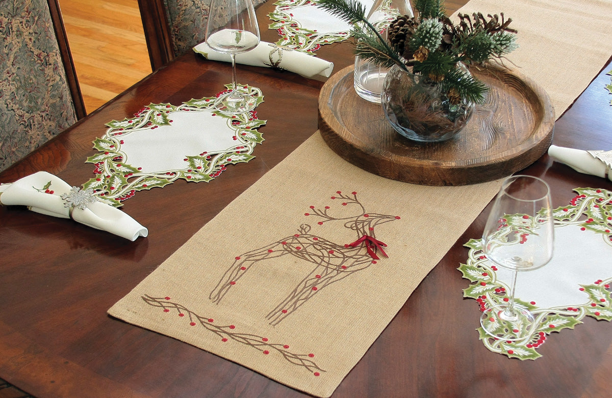 XD15814 – Xia Home Fashions Rustic Reindeer Burlap Table Runner, 13"x72"