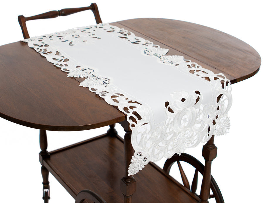 XD170185 Delicate Lace Table Runner