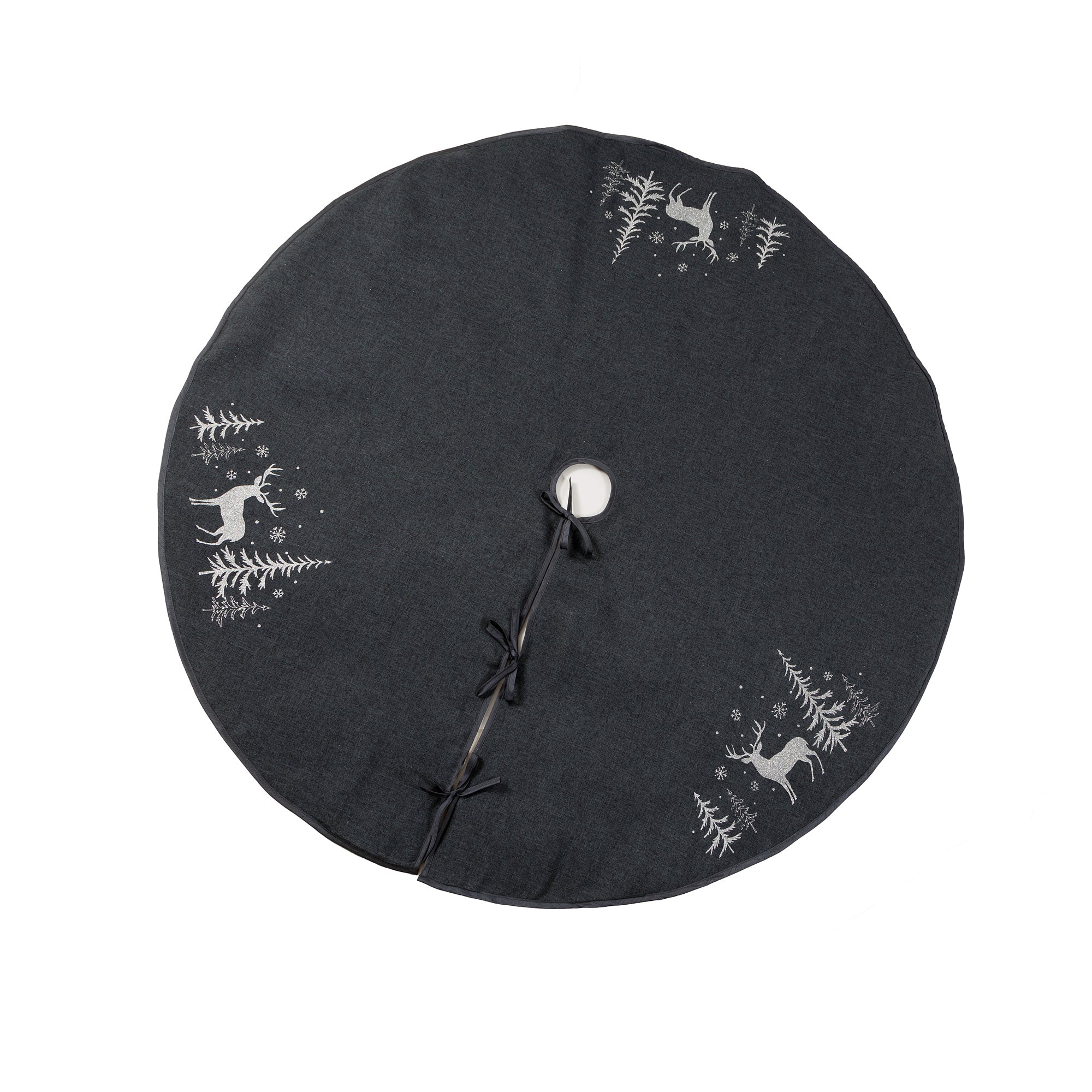 XD18905 Deer In Snowing Forest 56'' Tree Skirt