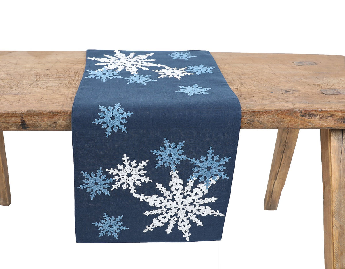 XD19802 Christmas Snowflake Table Runner 16x36 Red