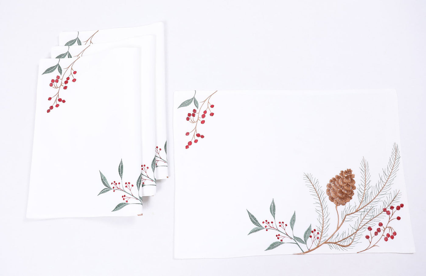 XD19819-Pinecone And Berry Embroidered Christmas Placemats 14 by 20-Inch, Set of 4