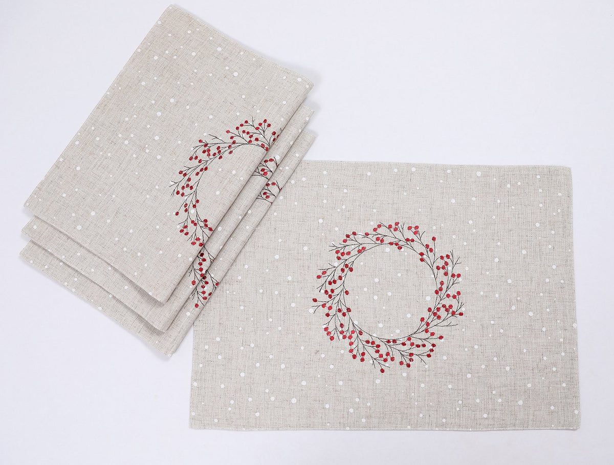 XD19821 Holly Berry Wreath Christmas Placemats Set of 4 14x20 Linen Blend