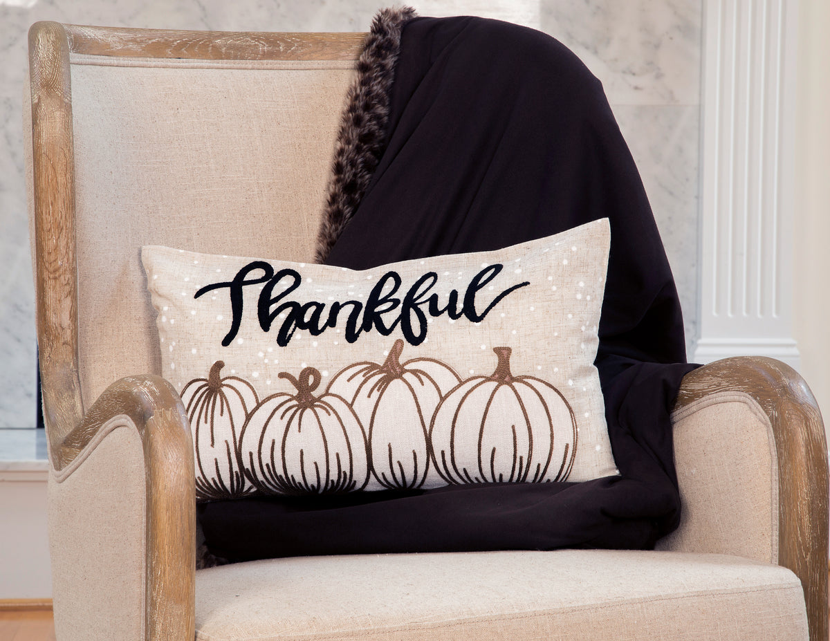 XD21018 Thankful Pumpkin Applique Harvest Pillow 14x14 Polyester Linen Blend