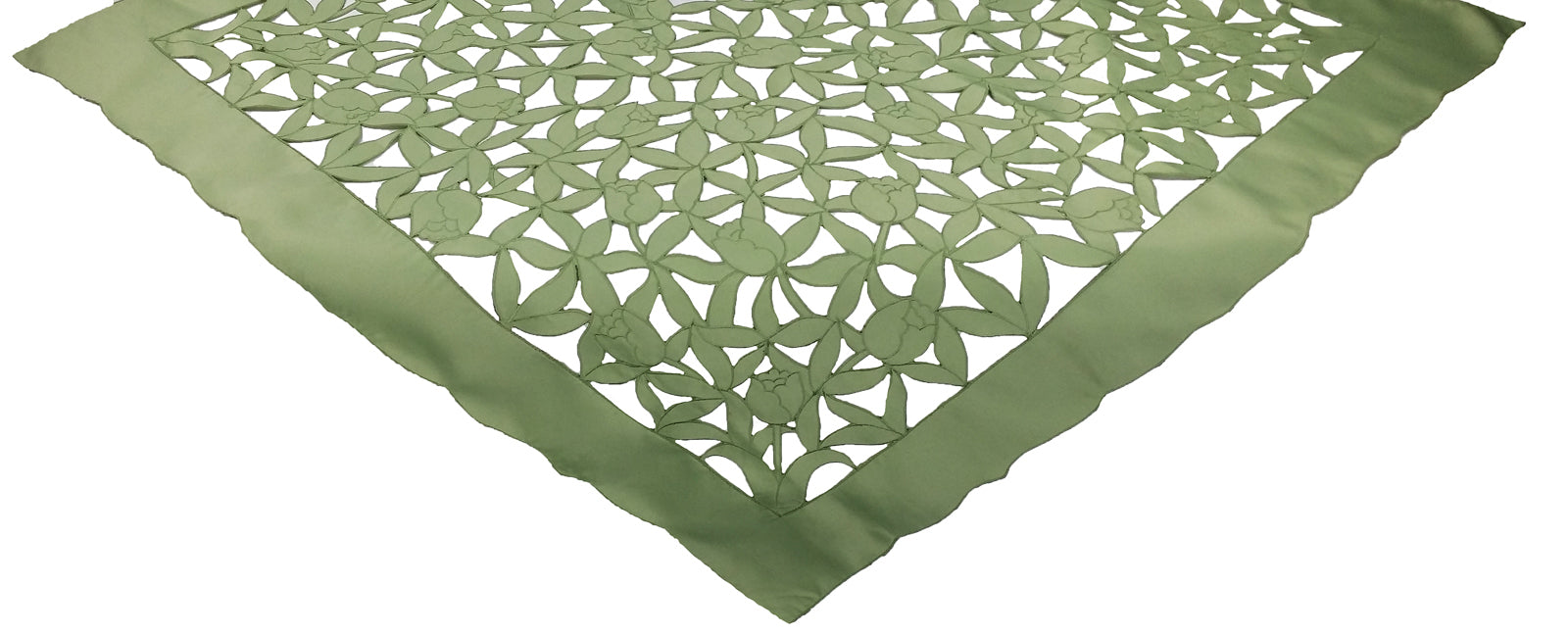 XD40030 Tulip Bouquet Table Topper, 36"x36"