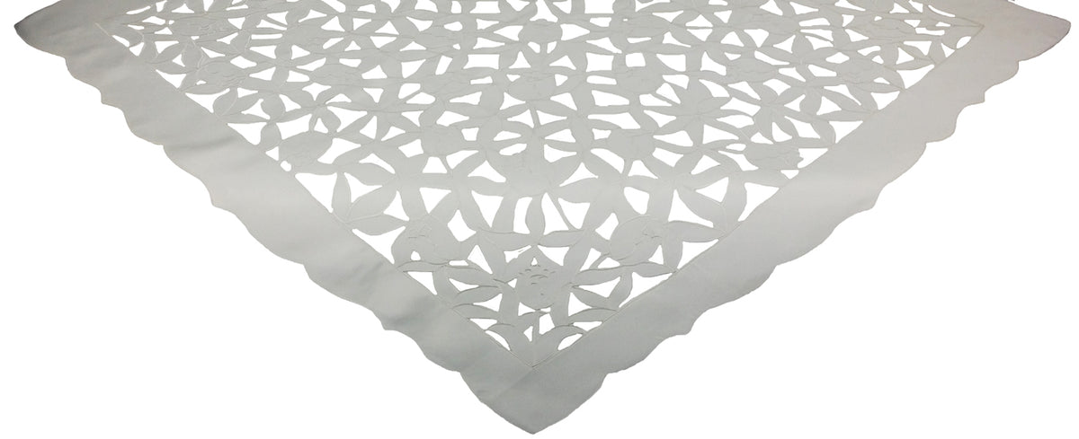 Xia Home Fashions Tulip Bouquet Cutwork Table Topper 34x34 Green