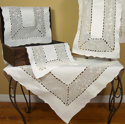 XD46104 Simply Divine Collection