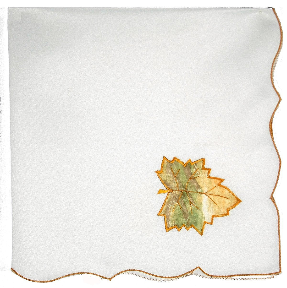 XD46211 Scrolling Leaf Cutwork Napkin Set of 4 21x21