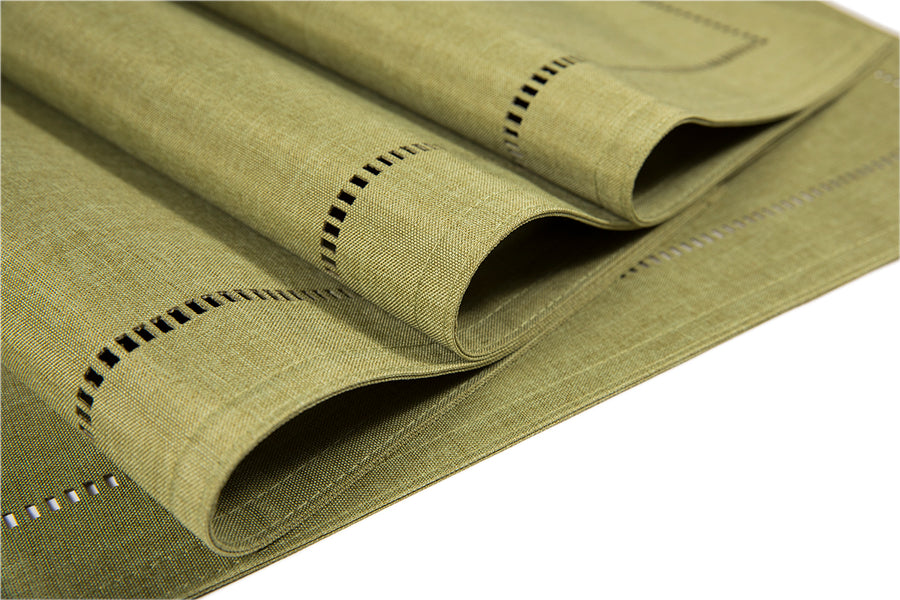 XD915918  Melrose Hemstitch Placemat, 14"x20", Set of 4