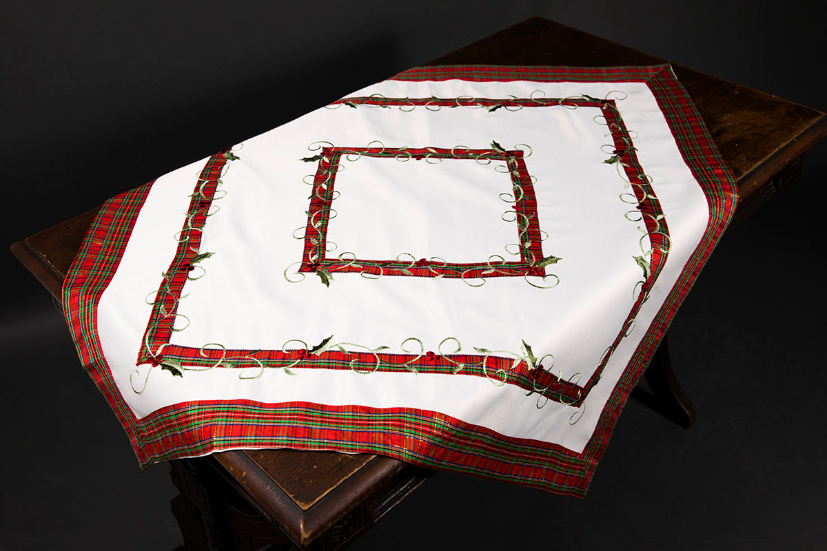 XD99904 Tartan Ribbon Holly Table Topper 34x34 White Poliviscose